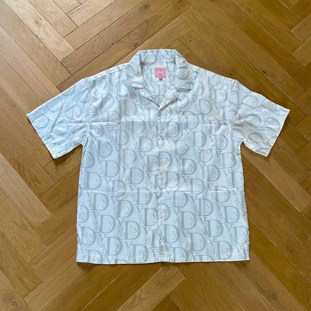 VANDY THE PINK DIOR VIOR MONO SHIRT